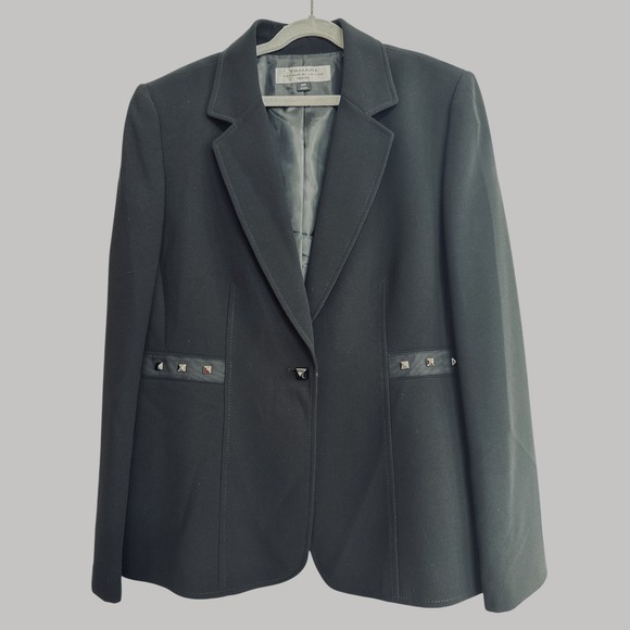 Tahari Jackets & Blazers - Tahari Black Studded Blazer Women's 12P Classic Career‎ Jacket w/ Pocket Detail